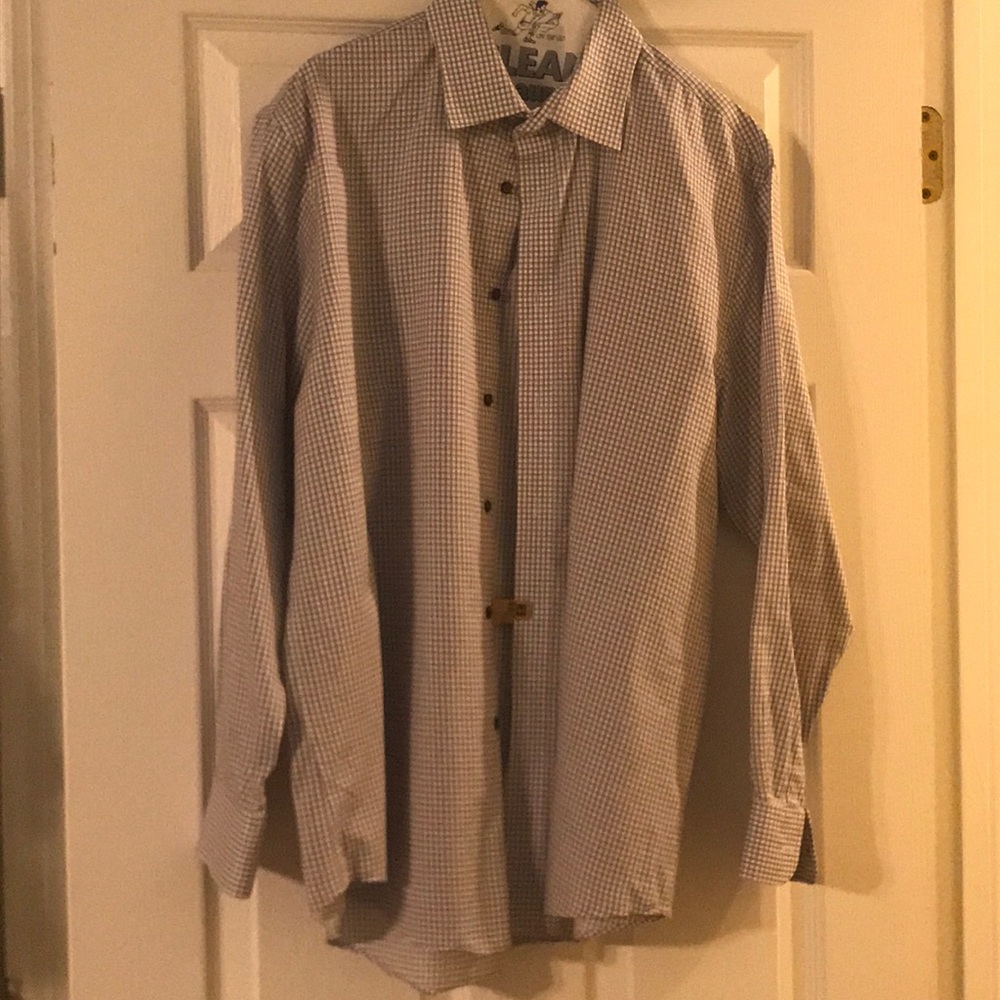 Nordstrom Rack button down - Picture 2 of 3
